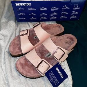 Brand new Birkenstocks size 8 never been worn come with the box